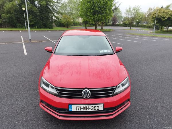 Volkswagen Jetta Saloon, Diesel, 2017, Red