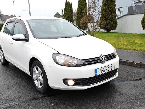 Volkswagen Golf Hatchback, Petrol, 2011, White