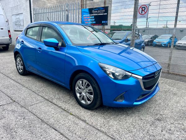Mazda Demio Hatchback, Petrol, 2015, Blue