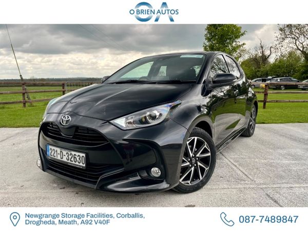 Toyota Yaris Hatchback, Petrol, 2022, Black
