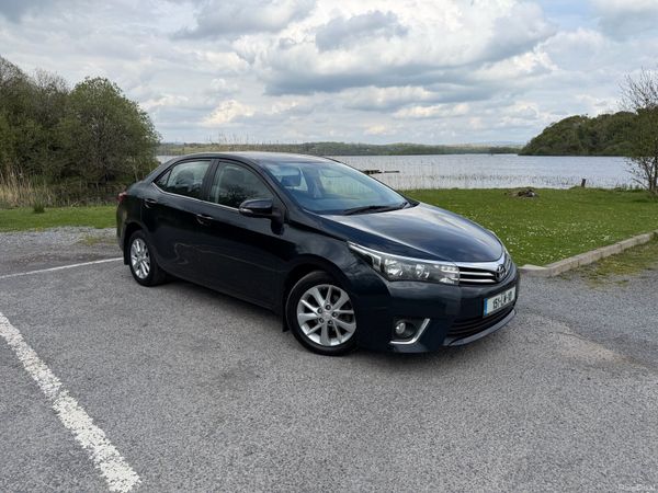 Toyota Corolla Saloon, Diesel, 2015, Black
