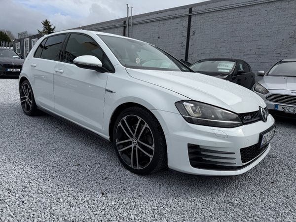 Volkswagen Golf Hatchback, Diesel, 2014, White