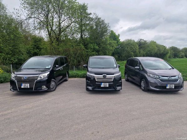 Toyota Voxy MPV, Petrol Hybrid, 2016, Silver