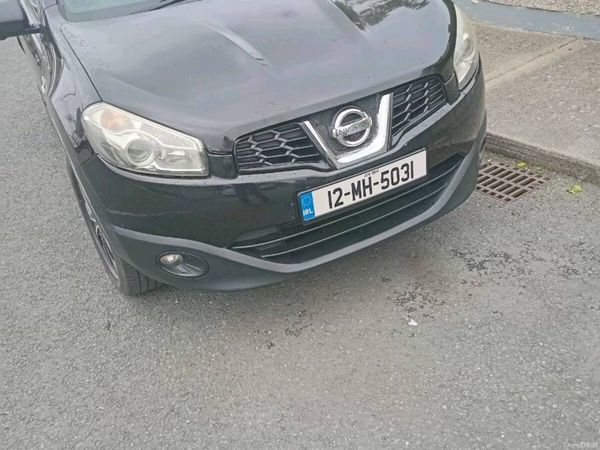 Nissan Qashqai Hatchback, Diesel, 2012, Black