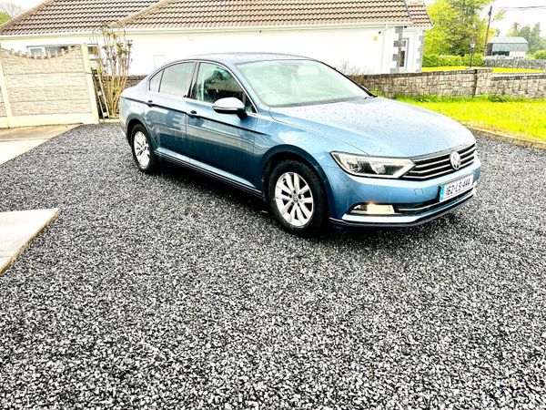 Volkswagen Passat Saloon, Diesel, 2016, Blue