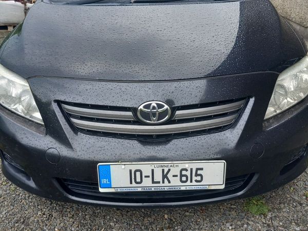 Toyota Corolla Saloon, Diesel, 2010, Black
