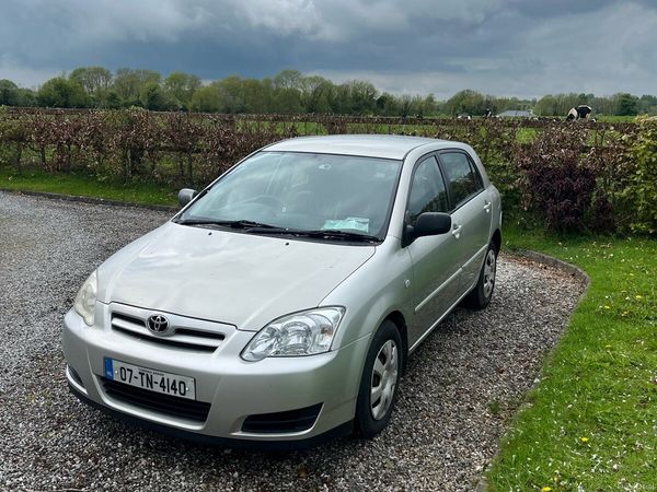 Toyota Corolla Hatchback, Diesel, 2007, Silver