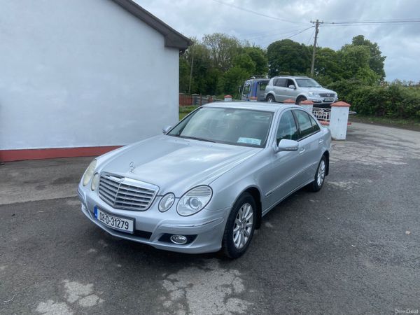 Mercedes-Benz E-Class Saloon, Petrol, 2008, Silver