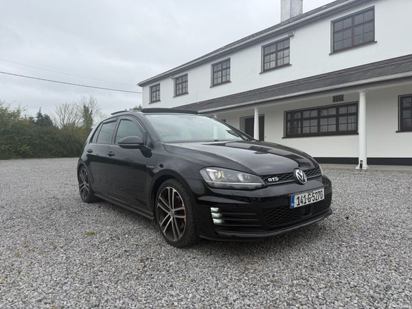 Volkswagen Golf Hatchback, Diesel, 2014, Black