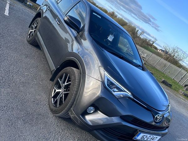 Toyota RAV4 SUV, Diesel, 2016, Grey