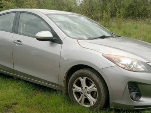 Mazda Mazda3 Saloon, Diesel, 2012, Grey