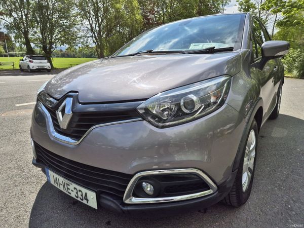 Renault Captur Hatchback, Diesel, 2014, Grey