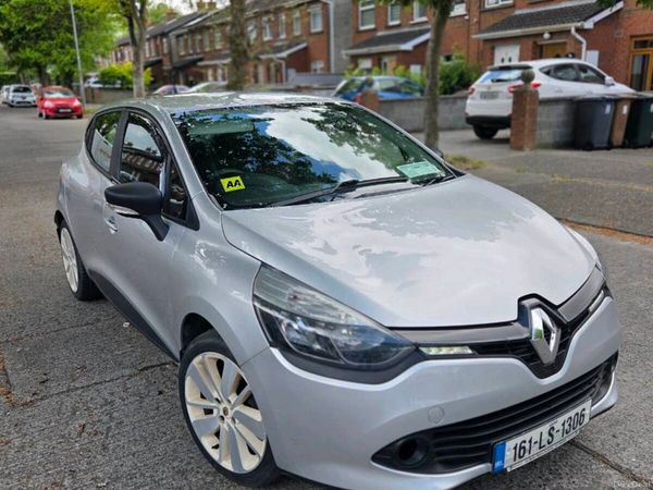Renault Clio Hatchback, Petrol, 2016, Silver