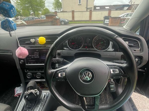 Volkswagen Golf Hatchback, Petrol, 2014, Black