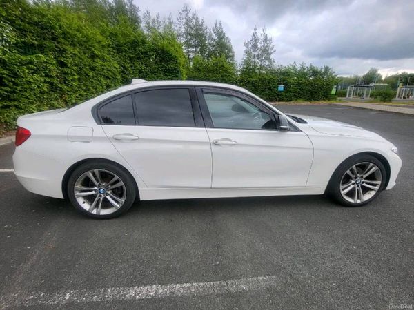 BMW 3-Series Saloon, Diesel, 2013, White