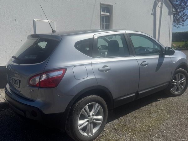Nissan Qashqai Estate/Jeep, Diesel, 2012, Blue