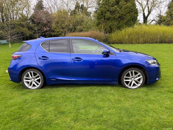 Lexus CT Hatchback, Petrol Hybrid, 2014, Blue
