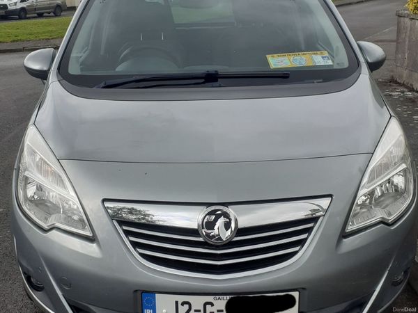 Vauxhall Meriva MPV, Petrol, 2012, Silver