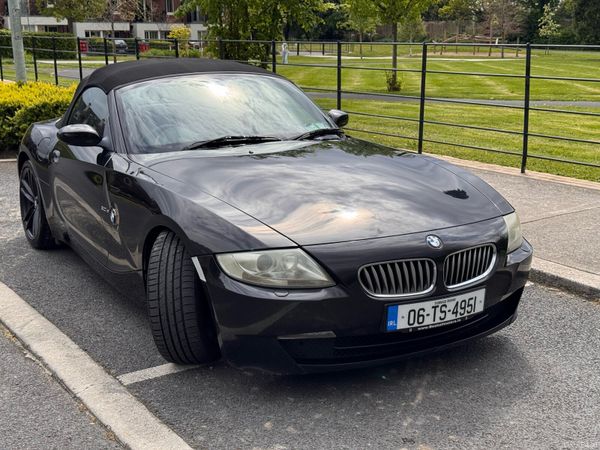 BMW Z4 Coupe, Petrol, 2006, Gold