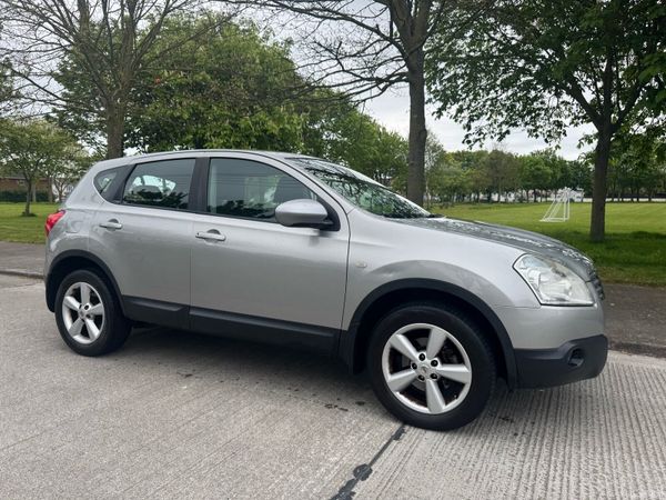 Nissan Qashqai Hatchback, Diesel, 2009, Silver