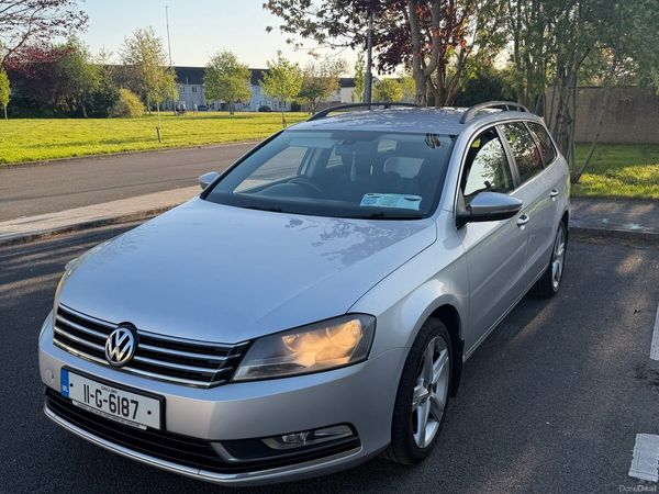 Volkswagen Passat Estate, Diesel, 2011, Silver