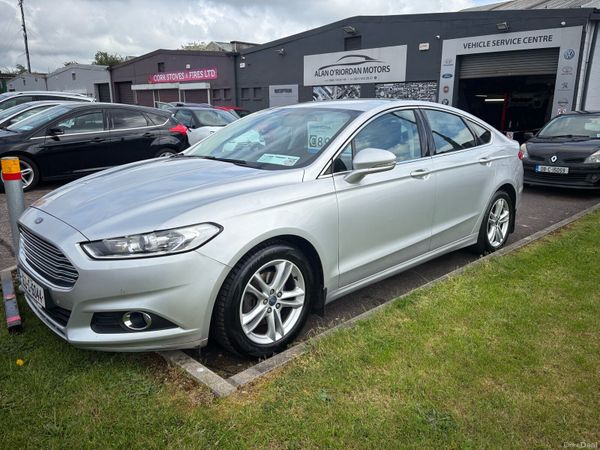 Ford Mondeo Hatchback, Diesel, 2016, Grey