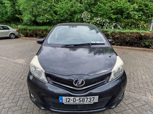 Toyota Vitz Hatchback, Petrol, 2012, Black