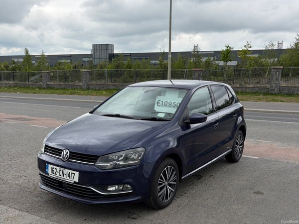 Volkswagen Polo Hatchback, Petrol, 2016, Blue