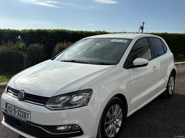 Volkswagen Polo Hatchback, Petrol, 2015, White