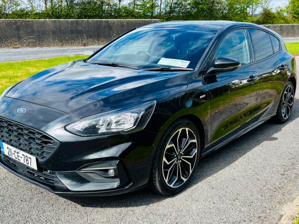 Ford Focus Hatchback, Diesel, 2021, Black