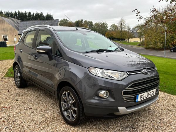Ford EcoSport SUV, Petrol, 2016, Grey