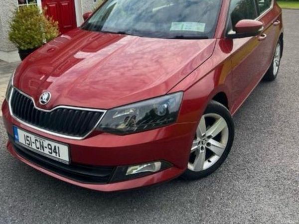 Skoda Fabia Hatchback, Petrol, 2015, Red