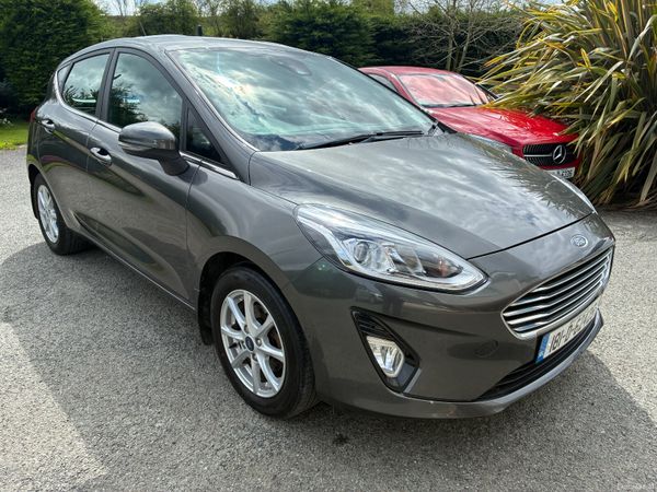 Ford Fiesta Hatchback, Petrol, 2018, Grey