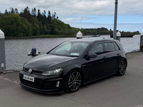 Volkswagen Golf Hatchback, Diesel, 2014, Black