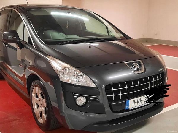 Peugeot 3008 MPV, Diesel, 2011, Grey