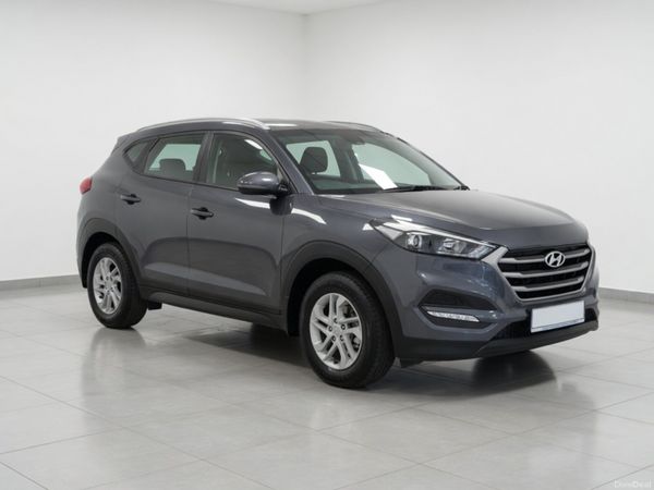 Hyundai Tucson SUV, Petrol, 2017, Grey