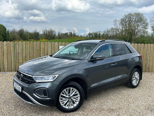 Volkswagen T-Roc SUV, Diesel, 2022, Grey