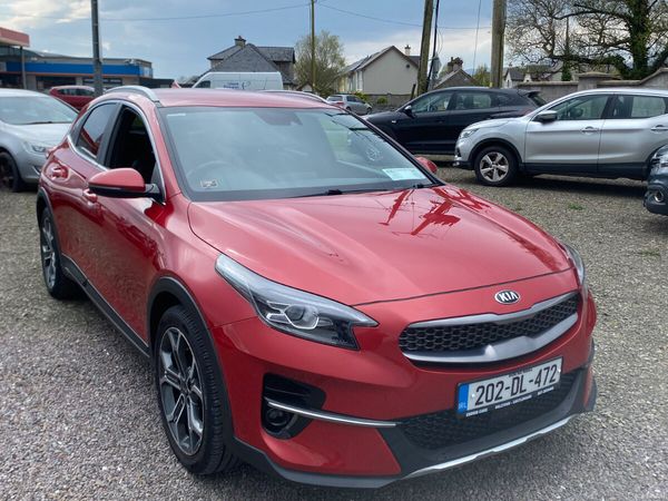 Kia XCeed Hatchback, Petrol, 2020, Red