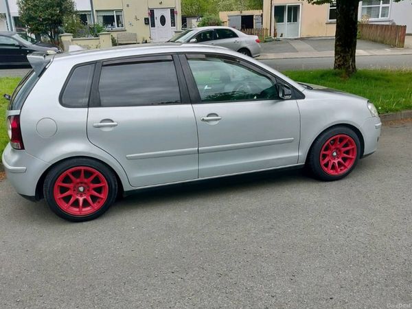 Volkswagen Polo Hatchback, Petrol, 2008, Silver