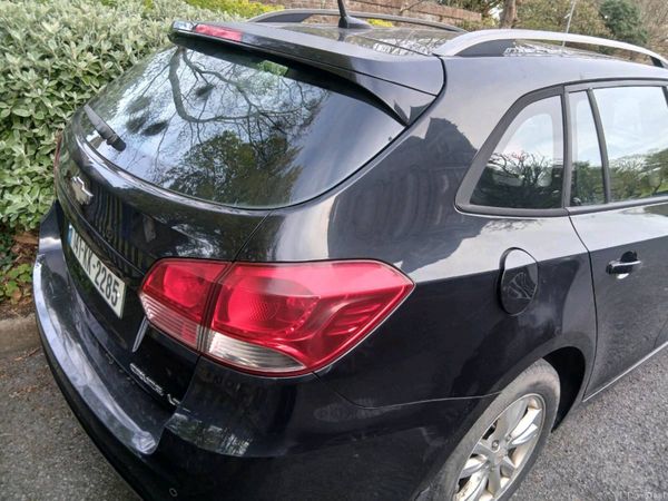 Chevrolet Cruze Hatchback, Diesel, 2014, Black