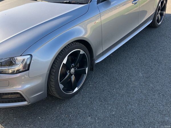 Audi A4 Saloon, Diesel, 2015, Grey