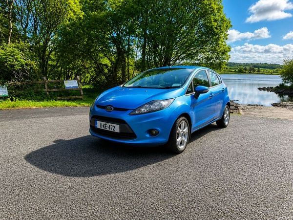 Ford Fiesta Hatchback, Petrol, 2011, Blue