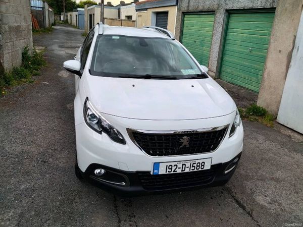 Peugeot 2008 Estate, Petrol, 2019, White
