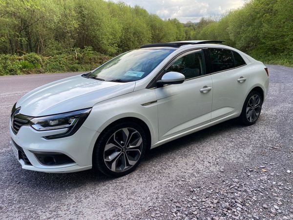 Renault Megane Saloon, Diesel, 2017, White