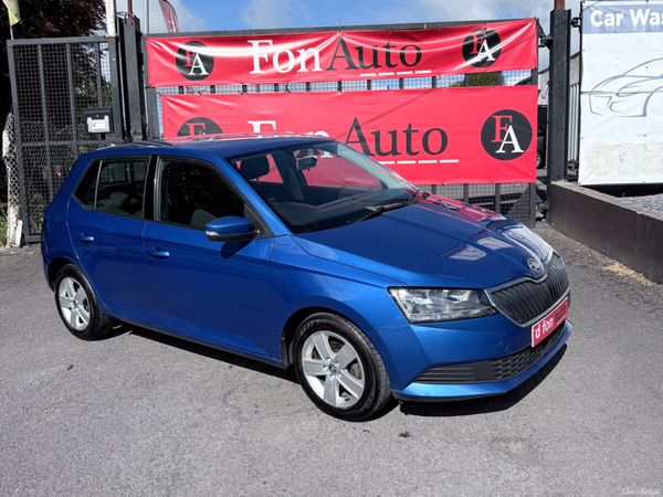 Skoda Fabia Hatchback, Petrol, 2019, Blue