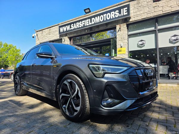 Audi e-tron SUV, Electric, 2021, Grey