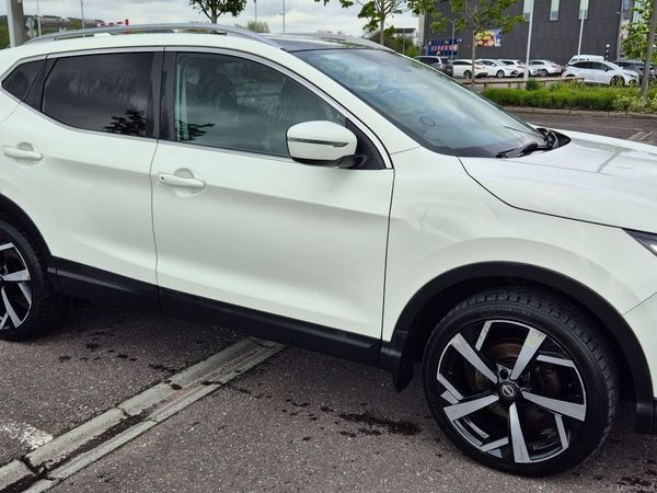 Nissan Qashqai MPV, Diesel, 2018, White
