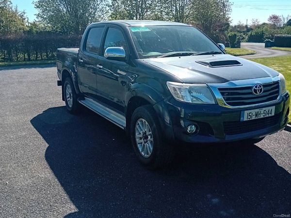 Toyota Hilux Pick Up, Diesel, 2015, Grey