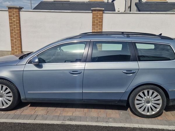 Volkswagen Passat Estate, Diesel, 2010, Grey