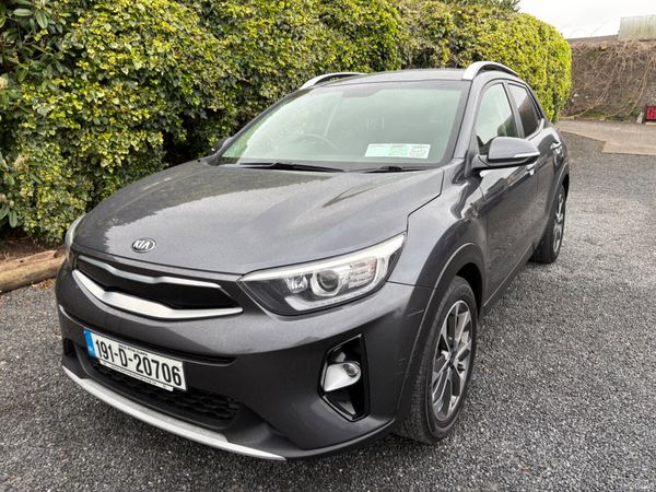 Kia Stonic Estate/Jeep, Petrol, 2019, Grey